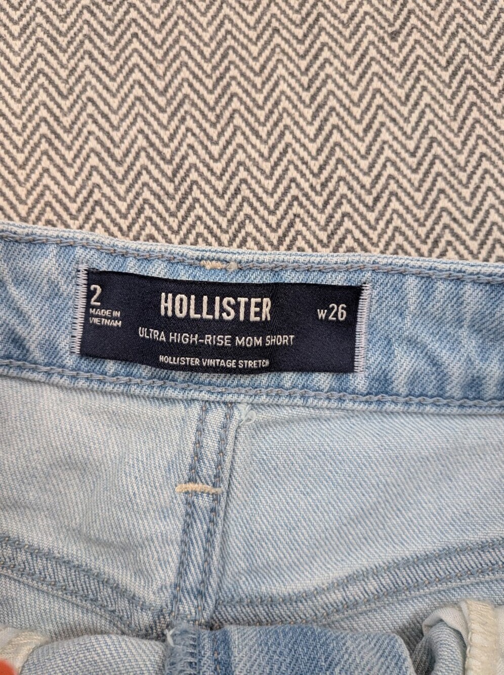 NWT Light Blue Distressed HighRise Mom Shorts Hollister (2) Denim Summer Classic - Picture 6 of 8